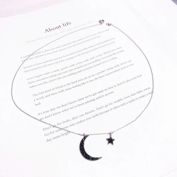 🆕 LEDA Star Moon Necklace - Picture 5 of 7